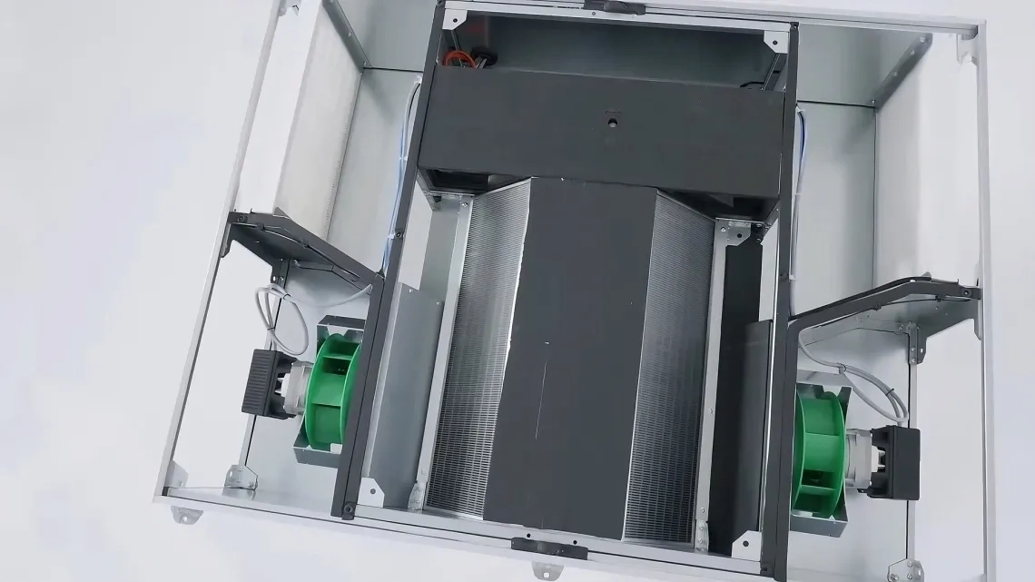 MyCond BreezMe CL internal structure heat exchanger fans filters