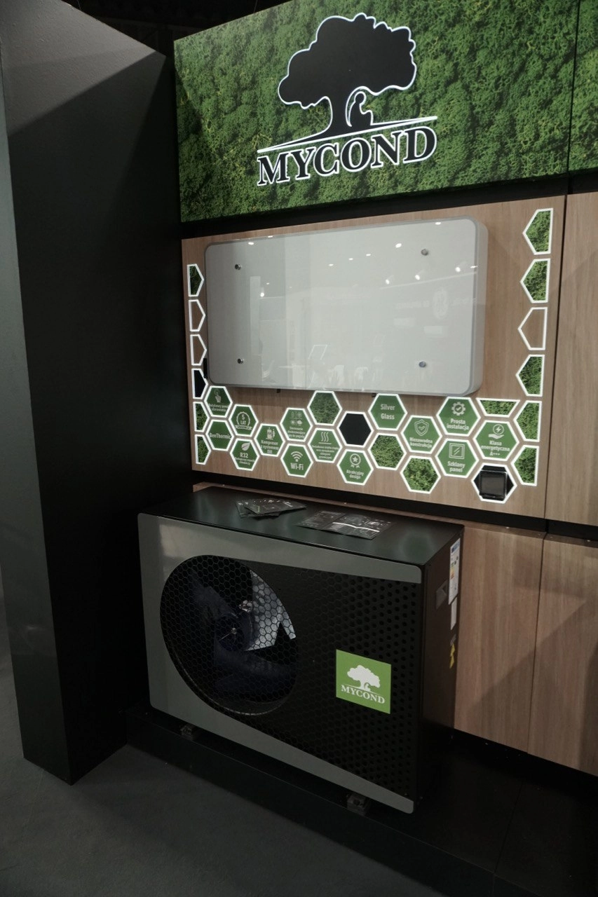 Mycondin osaston esittely Varsovan HVAC Expo:ssa.
