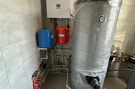 Omakotitalo Mycond Split -lämpöpumpuilla BeeHeat MHS-U12BH