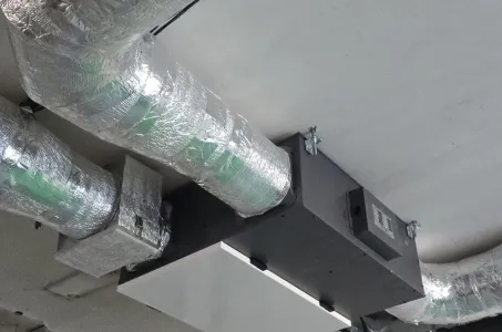 Mycond-energian talteenottoyksiköillä varustettu tuotantohalli MVC700-A