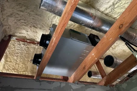 Mycond-energian talteenottoyksiköillä varustettu tuotantohalli MVS DW